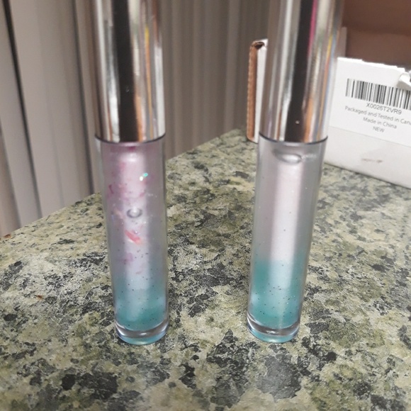 LIP GLOSS - Picture 4 of 4